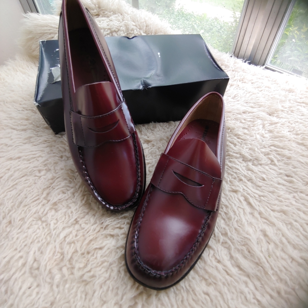 NIB Iconic Brooks Brother Penny Loafer